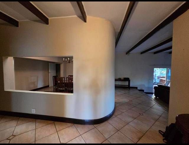5 BEDROOM PROPERTY TO RENT IN LYNNWOOD MANOR